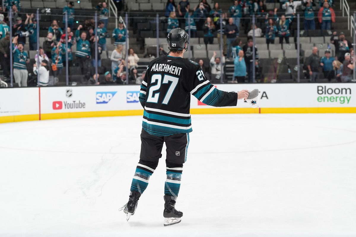 SanJoseSharks's tweet photo. Stars of the night.

⭐️: Will Smith
⭐️⭐️: Mason Marchment

#TurnItAllTeal | @Toyota_Norcal https://t.co/Ry8goelHsa