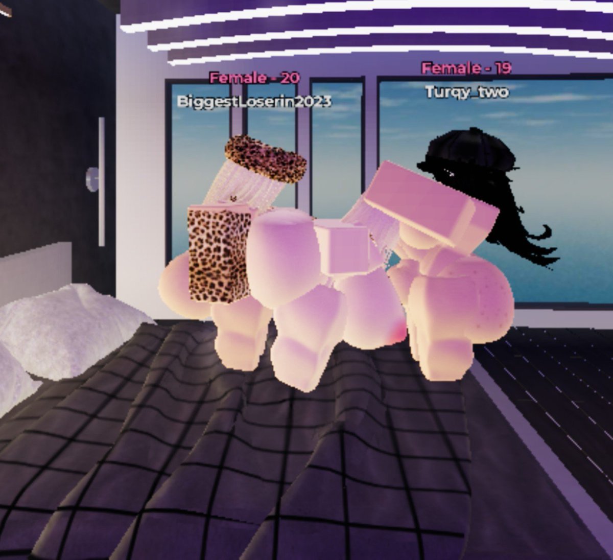 liadabunny's tweet photo. my newest adventure led me to meeting two beach futas, they use me pretty good😋😋

#rr34 https://t.co/pKfWxG0Qi6