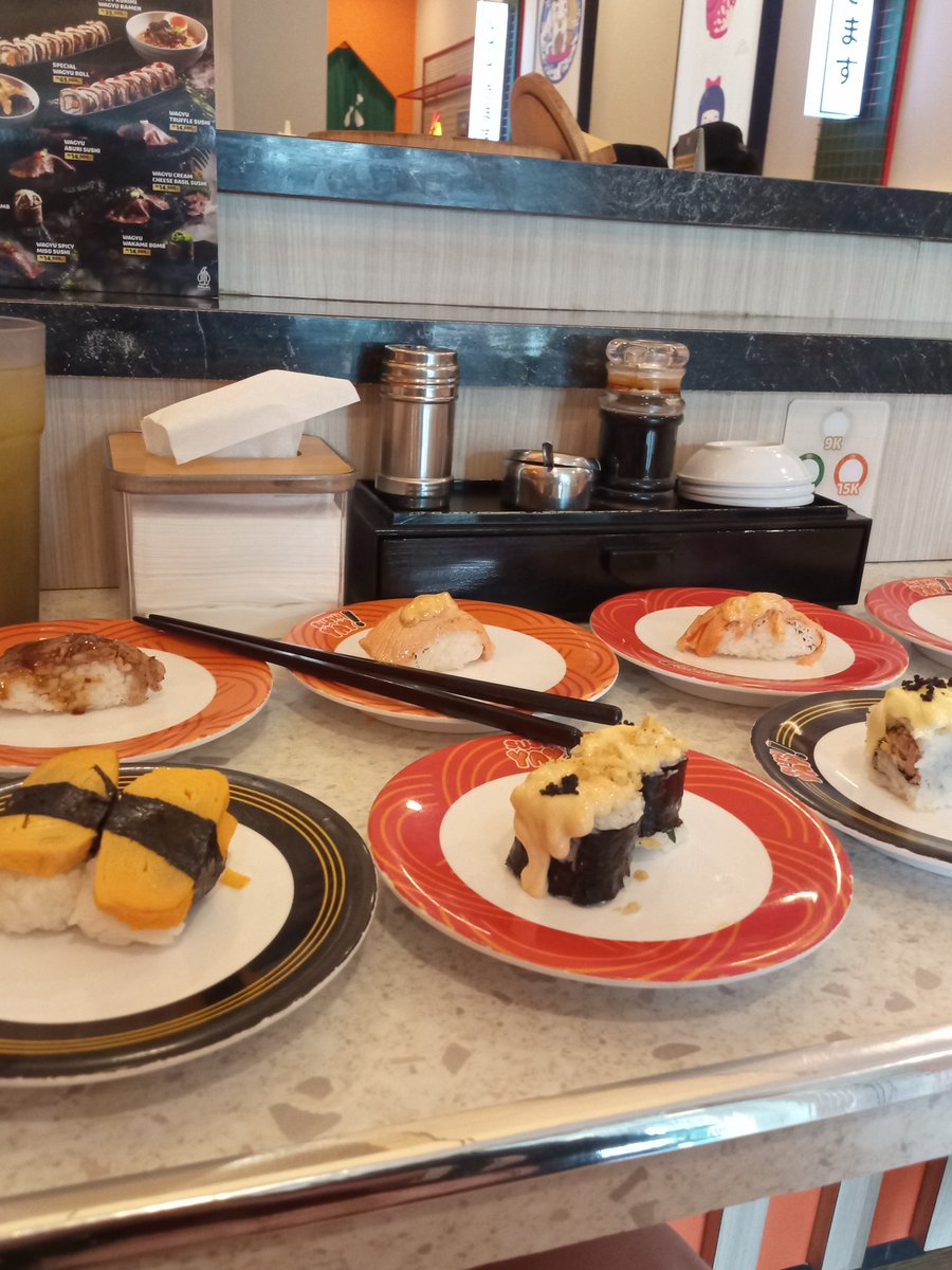 yooyeseulI's tweet photo. cung yg udh self reward🙋🏻‍♀️🙋🏻‍♀️🙋🏻‍♀️ https://t.co/kqrFIsiCK1