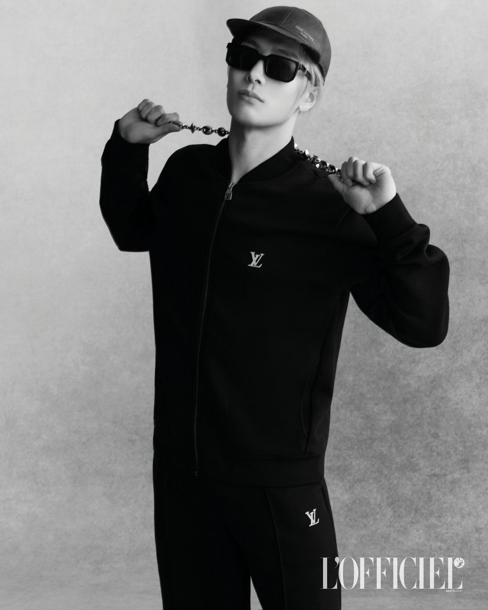 JacksonWang852's tweet photo. 7 covers
7 regions

To my fans, 
Thank you for giving me this opportunity to be in this😢

Also thank you Lofficiel for always taking care and trusting me❤️
 L'OFFICIEL Hommes HONG KONG November 2026 Issue 15 Cover

L'OFFICIEL Hommes PHILIPPINES October 2026 Issue 10 Cover

L'OFFICIEL AUSTRALIA The Fall Fashion Issue Cover

L'OFFICIEL Hommes ASIA Digital Cover

L'OFFICIEL TAIWAN Digital Cover

L'OFFICIEL Hommes USA October 2026 Issue Cover

L'OFFICIEL CANADA October 2026 Issue Cover
.
#LOFFICIELcover 
#LOFFICIELhommesCover
#JACKSONWANG 
#王嘉爾 
#잭슨
