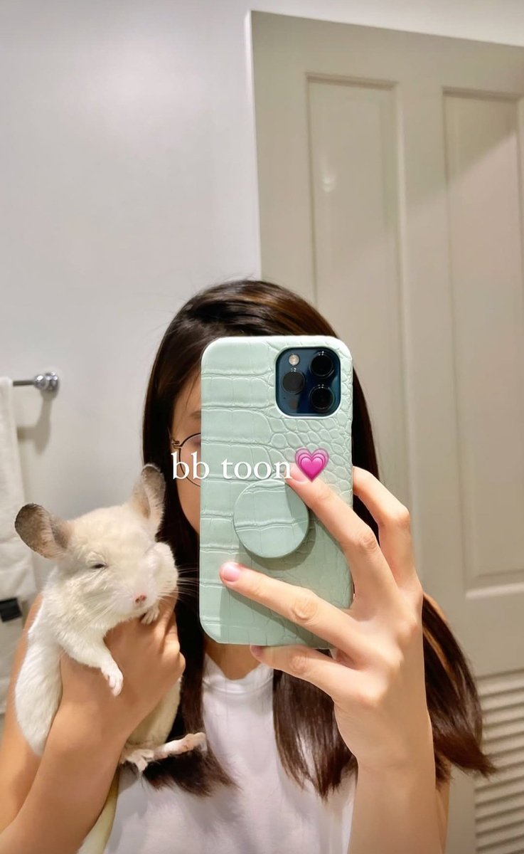 LittleP_05's tweet photo. ในคลิปน้องบอกว่า ชอบชื่อตุ๋นตุ๋น เพราะว่าสัตว์เลี้ยงชื่อตุ๋นตุ๋น / พามารู้จักหน้าตาคุณตุ๋นของพี่หมิวกัน ตุ๋นตุ๋นเป็นพี่ของพี่พ๊าพากับพี่โท๊โท ซนมากกก พอๆกับน้องหมิว 🤣 https://t.co/CIis8EzwOj