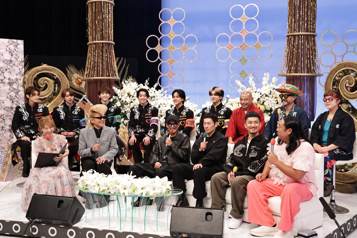 fujitv_nexco's tweet photo. ／
いよいよ明日10/31(土)21時
「#夜のスジガネスタジオ2026」
＼

スジガネ入りアーティストの歌はもちろん
名物のマイクリレー🎤
トークコーナーも必見👀‼️

📺フジテレビTWO　
スカパー!ならPC・スマホ配信視聴🆗

✌️いまからでも契約可能
視聴方法 ➡️https://t.co/VU1120upgu
@Lienel_official https://t.co/1lFOTmPoz7