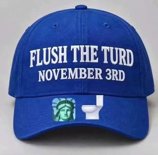 DieMauer89's tweet photo. @Microinteracti1 Save America from the orange pedophile!! https://t.co/IxFIc5ZbVd