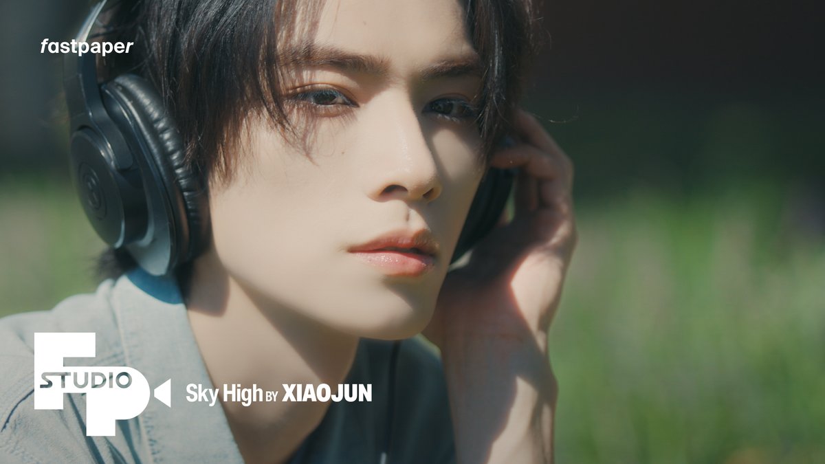 WayV_official's tweet photo. [FPstudio] Sky High by WayV XIAOJUN | 웨이션브이 샤오쥔

https://t.co/gnx1cyQBTL

EVERYTHING, ALL AT ONCE, NEO
https://t.co/2yfSvTGNph 

#XIAOJUN #肖俊 #샤오쥔 
#HeySomebody #XIAOJUN_HeySomebody
#NCT #WayV #威神V 
#NCT_10TH_ANNIVERSARY https://t.co/O7BYb2oMBN