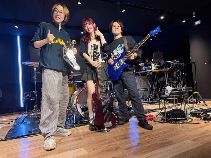 Image from Fami。LOVEBITES (@famifamimario)