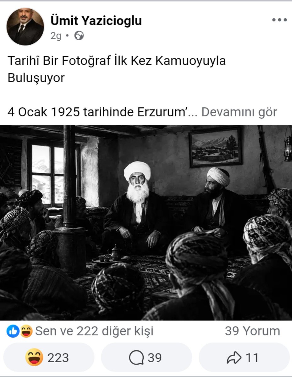 dev0_66_onu's tweet photo. Aq şizofren bölücüsü.

Yapay zekaya Şeyh Sa-it'in fotoğrafını yaptırmış.

"Babamın şahsi arşivinden Şeyh Saitin düzenlemiş olduğu toplantıyı paylaşıyorum." diyor.

Ahahahahahahah, düşmanlarımızın IQ'su çok düşük https://t.co/yOvpEdQgLa