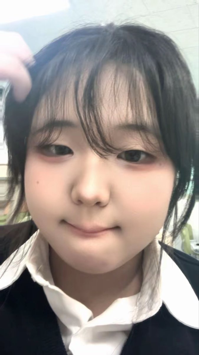 ccvu00's tweet photo. #레친소 #wlw #les #레즈 
다정한 연상 여자친구 구해요 https://t.co/eehqftMW4o
