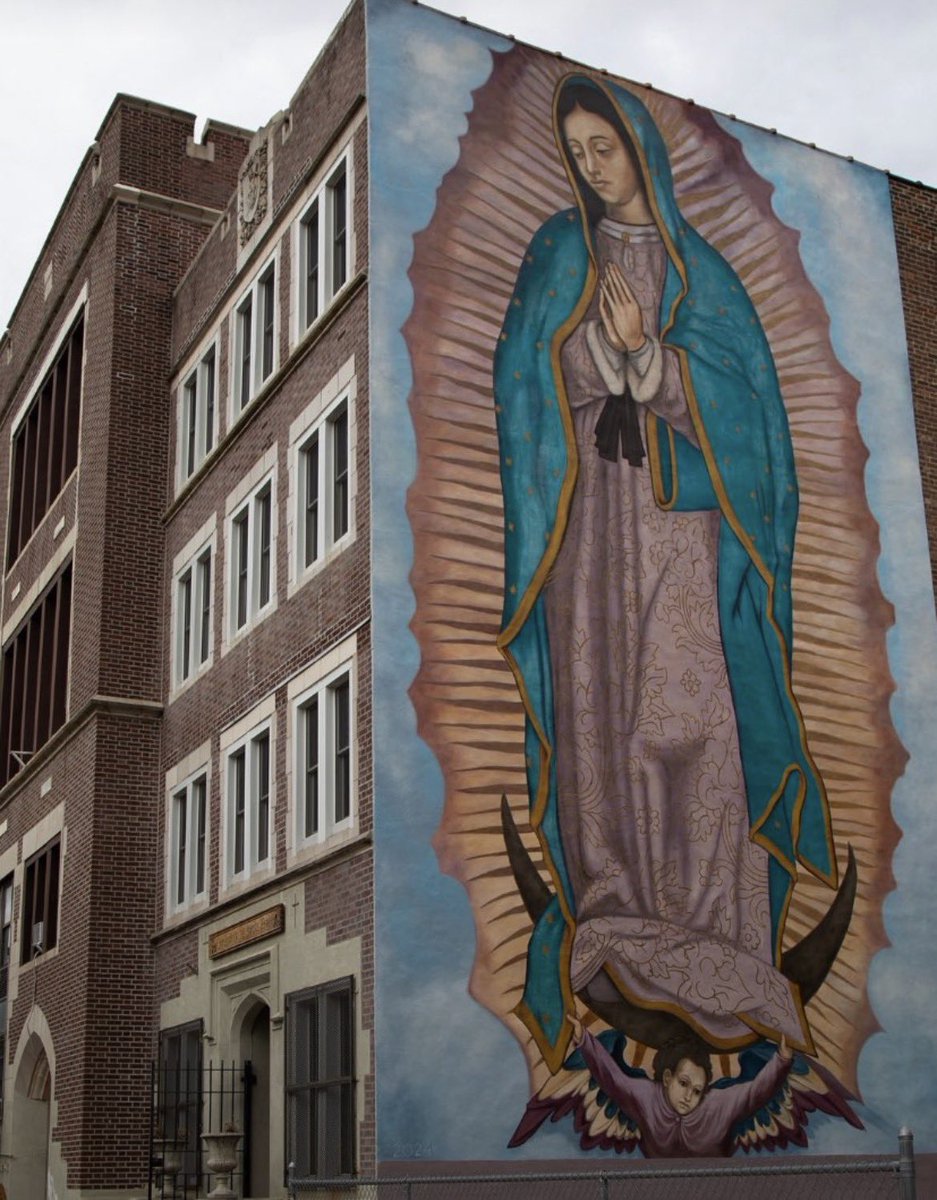 GrainneMcD92925's tweet photo. Our Lady Of Guadalupe, Commissioned Mural, The Bronx, New York https://t.co/71b7nyohHP