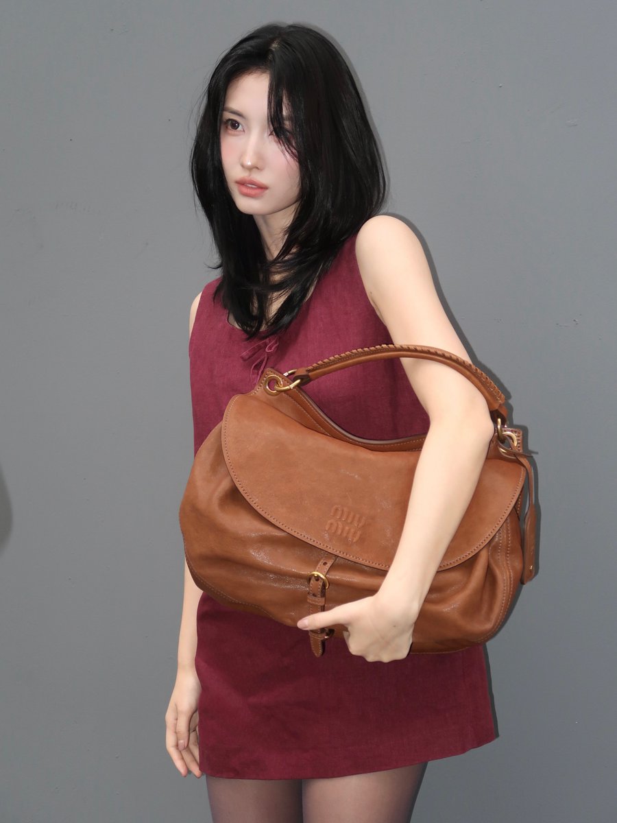 godmitzu's tweet photo. MOMO FOR MIU MIU RENDEZ-VOUS BAG https://t.co/UNtTduh0qZ