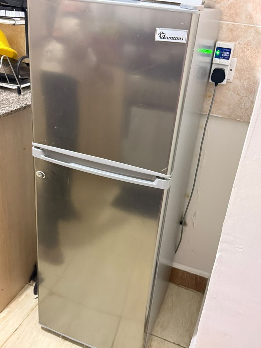 abunnuwas's tweet photo. I'm selling my fridge, DM if interested https://t.co/j8bETrcCIg