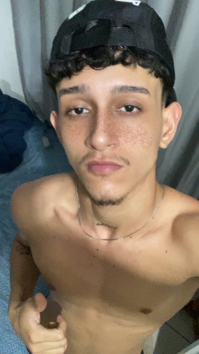 Kaua4ndrade's tweet photo. 🧢🧢 https://t.co/fNWc07VjfB