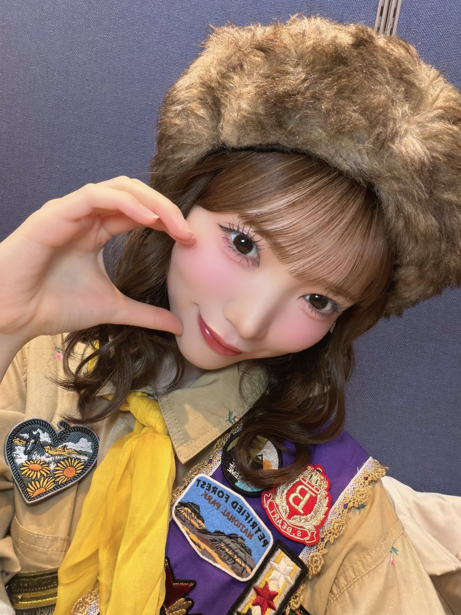 nagisa_cs0628's tweet photo. 이번에 한국 음악방송 4개 프로그램에 출연할 수 있었어요!
한국에서도 저희를 좋아해 주시고 기다려 주셔서 정말 감사합니다!! 
일본을 넘어 이렇게 많은 분들께 저희의 무대를 보여드릴 수 있어서 정말 기뻐요!
다음에는 1월 콘서트에서 만나요!
여러분 너무너무 사랑해요~♡

⟡.·𐙚-----------------------⟡.·𐙚

とても緊張とわくわくの活動だったけど、
日本からも沢山応援してくださって本当にありがとうございます！！
きゅーてすとの応援が色々なことに繋がっていて、本当に日々感謝なのですෆ
今アリーナツアーやリリイベもあったりするので、私達からもきゅーてすとへの応援を込めて、元気をいーっぱいお届けしていけたらなと思います💘

#CUTIESTREET #きゅーすと #큐스토