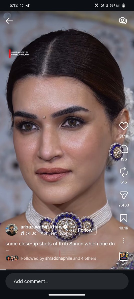 shraddhafilms's tweet photo. the resemblance 😭😭😭😭😭😭 https://t.co/zJYdOUF93Z