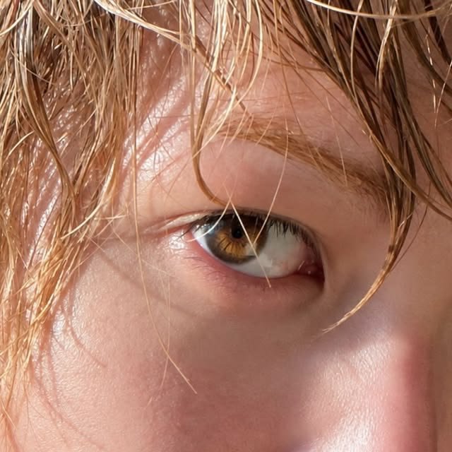 marblxom's tweet photo. the most beautiful eyes I've ever seen https://t.co/0jmJFacdA1