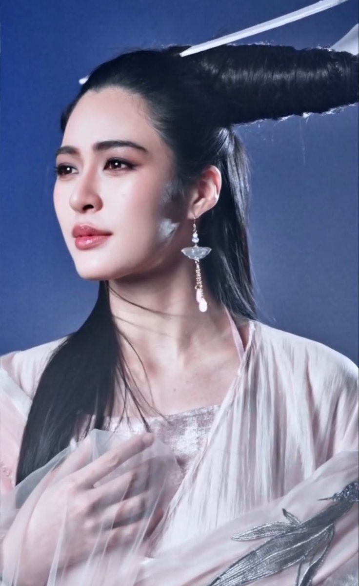 KMayaKwangbae's tweet photo. เนี่ยฉันชอบเม้ากับแม่ว่าพี่หลิงสวย หน้าโคตรสวยแบบให้ไวป์แบบนางเอกฮ่องกงยุคช่วง90มาก แล้วรอบนี้ ฮาโลวีน เสิร์ฟลุค เสี่ยวเชี่ยน โปเยโปโลเย สวยคลาสสิค หน้าคม คิ้วเข้ม ไวป์90 มากกกกกกกกกกก สวยตาแตก ผีสาวสวยที่ถูกต้อง https://t.co/CmdQKbMa32