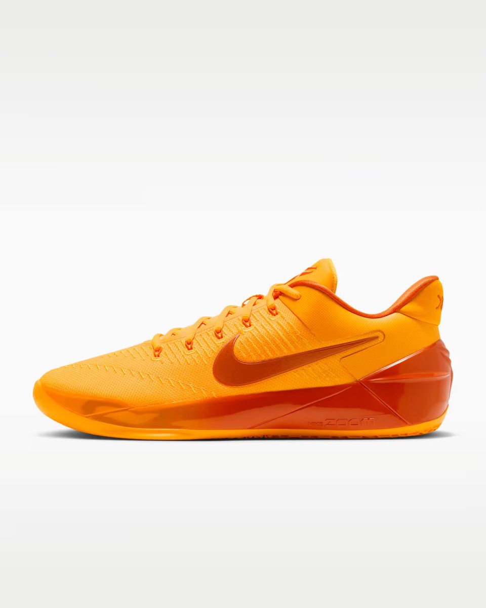 J23app's tweet photo. LIVE: Kobe "Mamba Eterno" Collection on Nike // Ad

Kobe 3 -> https://t.co/fVJIkkv3iF

Dunk -> https://t.co/6dzJI90w7p

A.D. -> https://t.co/edSDkYIbEJ https://t.co/oqHxCArgq7
