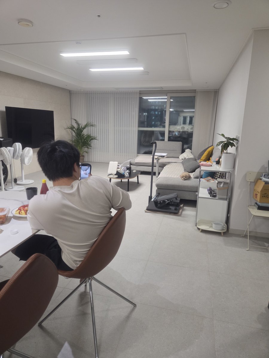 Dalkong21's tweet photo. 우리집 주인공 https://t.co/cqPKZMF5ei