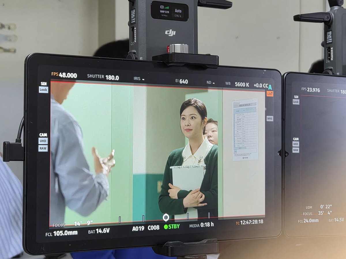 godmitzu's tweet photo. JEONGYEON sent behind photos from the set of 'New Recruit: Haunted Military Hospital' https://t.co/DBZOf7MsHJ