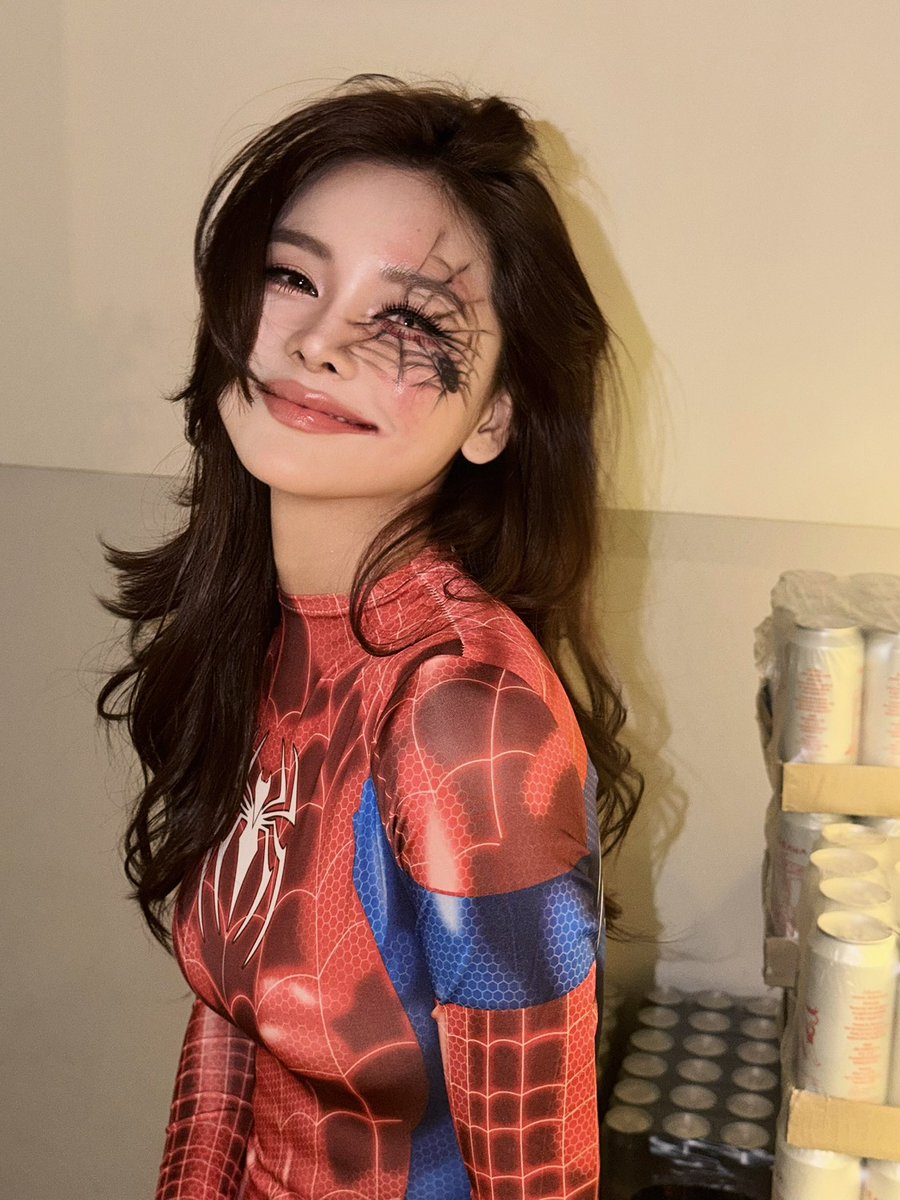 EWaraha's tweet photo. พี่อยากเป็น สไปเดอร์แมน  🕷️🕸️🩸 https://t.co/G3Vo2hTCE9