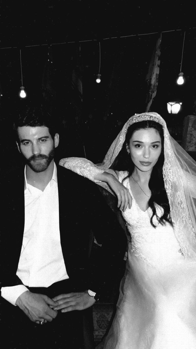 AmizadeEl23559's tweet photo. her zaman umut vardır

MiaYapım UmutlarTükenmez https://t.co/kbhxlThM3u