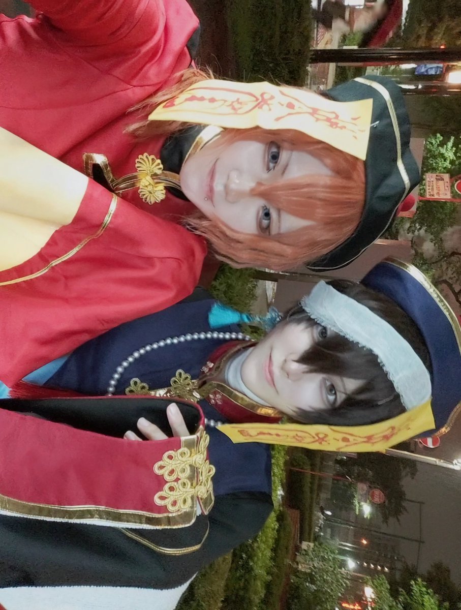miriyatantee's tweet photo. trick or treat
お菓子くれるの？
「悪戯はしなくていいんだ？」
「悪戯されたくねーの？」 https://t.co/m5J8WVtAY1