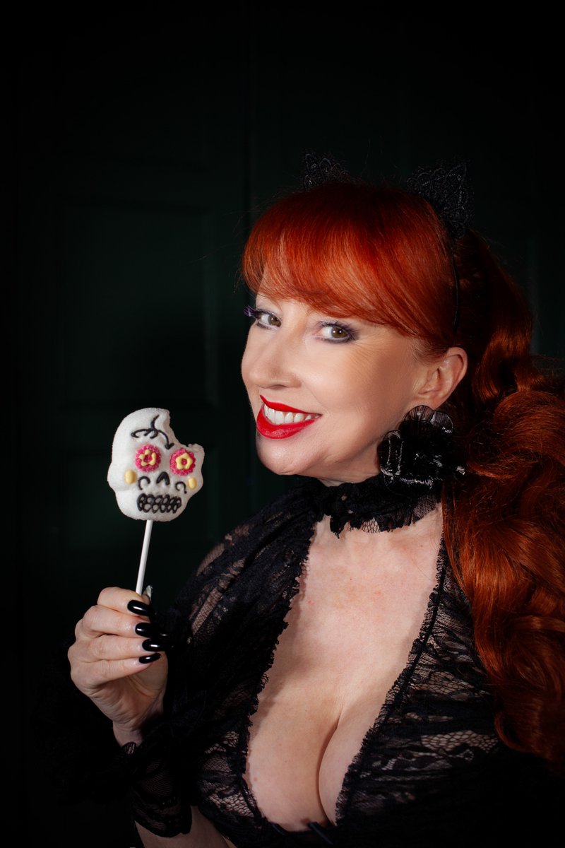 red_mistress