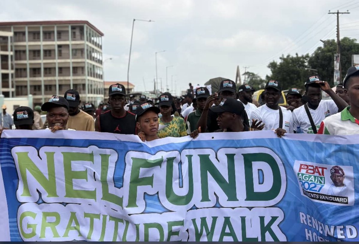 LekanTiwa's tweet photo. Gratitude and accountability can coexist. We must keep demanding better governance while recognising meaningful impact. LAUTECH students appreciate President Bola Ahmed Tinubu for NELFUND and its role in easing financial burdens of higher education. https://t.co/DIOlv7uVQy