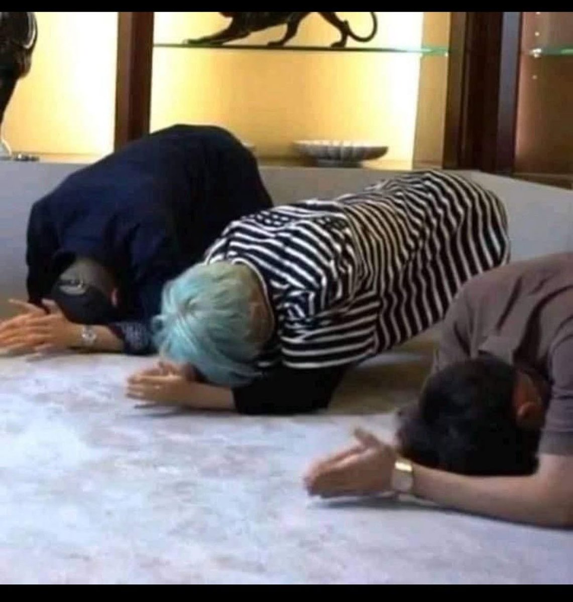 mimiitrgn's tweet photo. @taevlayover La risa de Yoongi dios mío https://t.co/FxAE9dprxh