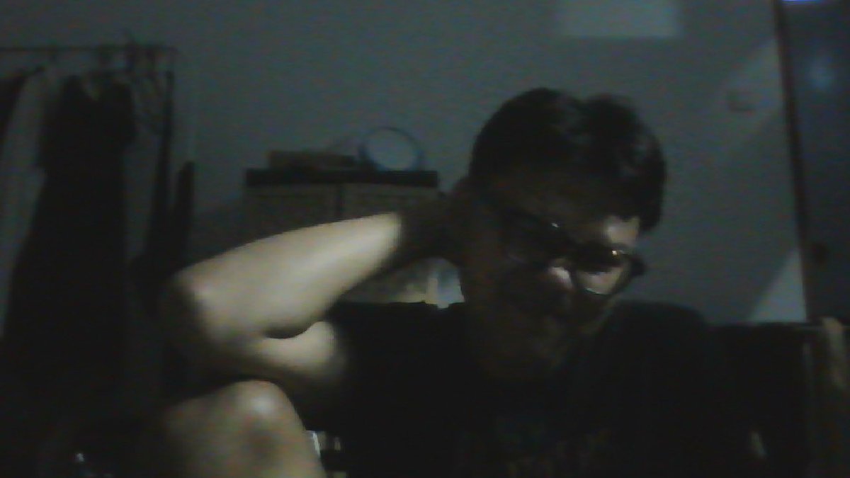 mhazyaff's tweet photo. [QUEER FRIENDSHIP APPLICATION]

Name: zyaff
Age: 19
Occupation: CulArt stud
Zodiac: gemini BAIK 
Mbti: ISFJ 
Height: 182 
Hobby: masak, doomscrolling, turu
Funfact: ga pernah ikut yoga tapi bisa bakasana (proud) https://t.co/XTtK1ttwxk