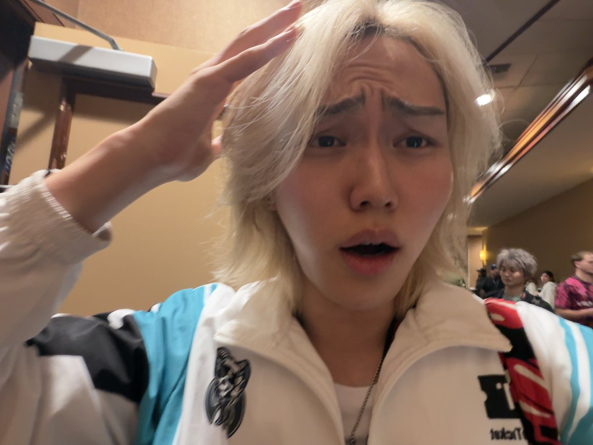 AQBA_JAPAN_'s tweet photo. オーマイガー ウィナーズ確定！！今また世界5位！俺のマギーが強すぎる #ALGS #Apexlegends #Apex https://t.co/XbTinCwlYa