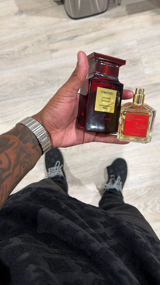 cjgodumb225's tweet photo. Went lv to da feet on em #DallasTX 😤 https://t.co/O1aIhy7Z2R