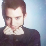 Photo by clara (@manicpixiegorl)