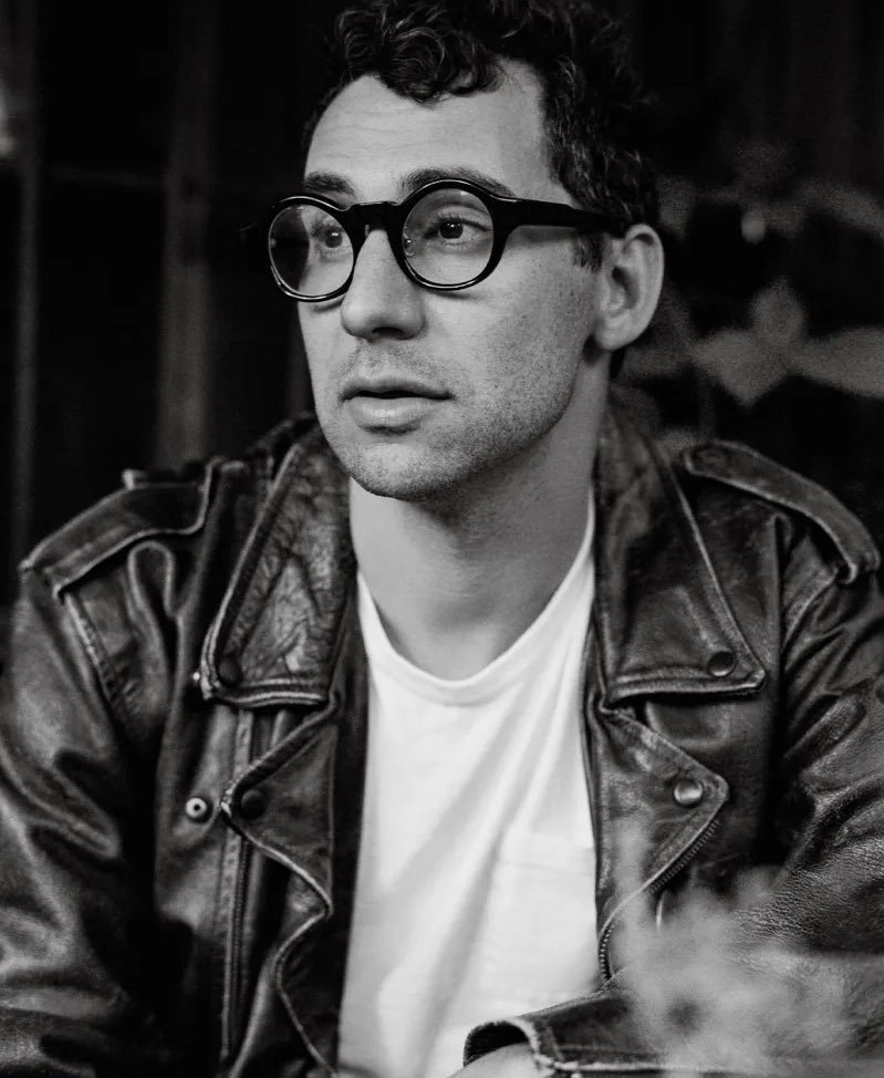 PopBase's tweet photo. Margaret Qualley and Jack Antonoff have filed for divorce, PEOPLE reports.
(https://t.co/f8kt98bUry) https://t.co/XwhCRJw4Uq