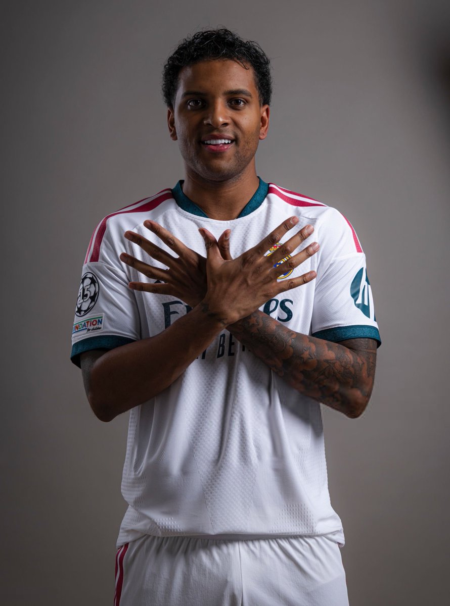 theMadridZone's tweet photo. 🚨 REMINDER: Rodrygo will make his Real Madrid return in December 🇧🇷🔜 https://t.co/SsXYtNjMOI