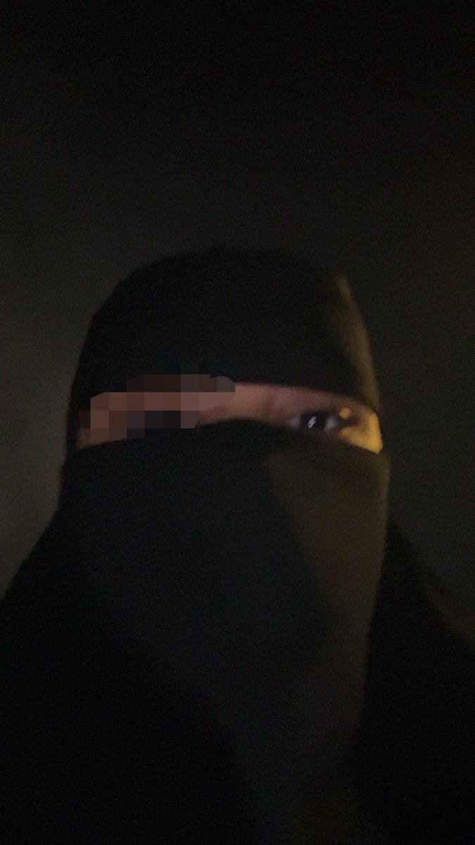 par27lul's tweet photo. #٢٠٣٠_بلا_نقاب31 
ايوه طالعه بالنقاب بعد ما حرقت الهاشتاق لان الدبل لايف مو حل https://t.co/UAlv4LIMnQ