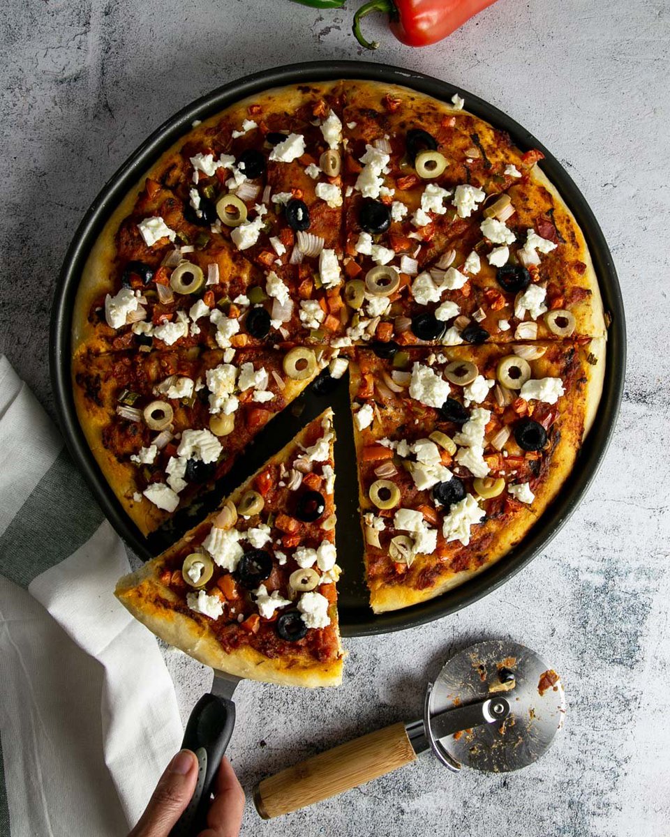 PIzza_RBH's tweet photo. Congratulations $PIZZA family

We are currently trending top 3 on dexscreener. have you had a slice of $pizza tonight? https://t.co/zSnLAJykbn