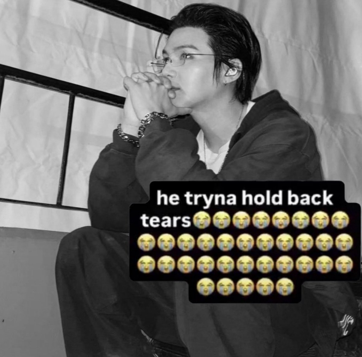 J4K335's tweet photo. when you genuinely realize that the only person who likes your posts is yourself. https://t.co/jJHL9O6HEZ