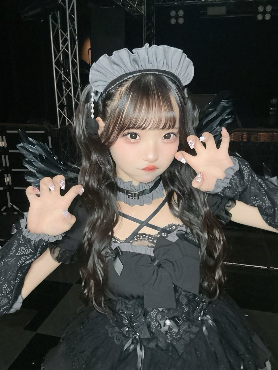 w_rena_'s tweet photo. ⋆｡˚ 🕸️ 𝐻𝒶𝓅𝓅𝓎 𝐻𝒶𝓁𝓁𝑜𝓌𝑒𝑒𝓃 🕸️ ˚｡⋆ 

お菓子くれてもイタズラしちゃうぞっ https://t.co/dF5YJCQu2D
