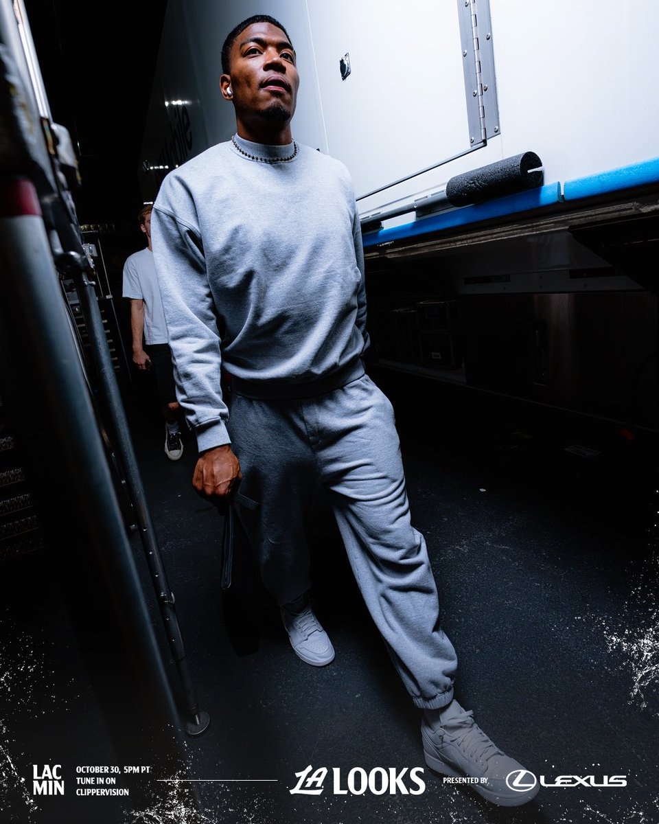 LAClippers's tweet photo. Pulling up for NBA Cup hoops 🔜

🕔 5:00PM | 📺 ClipperVision https://t.co/9dKutg4YU8