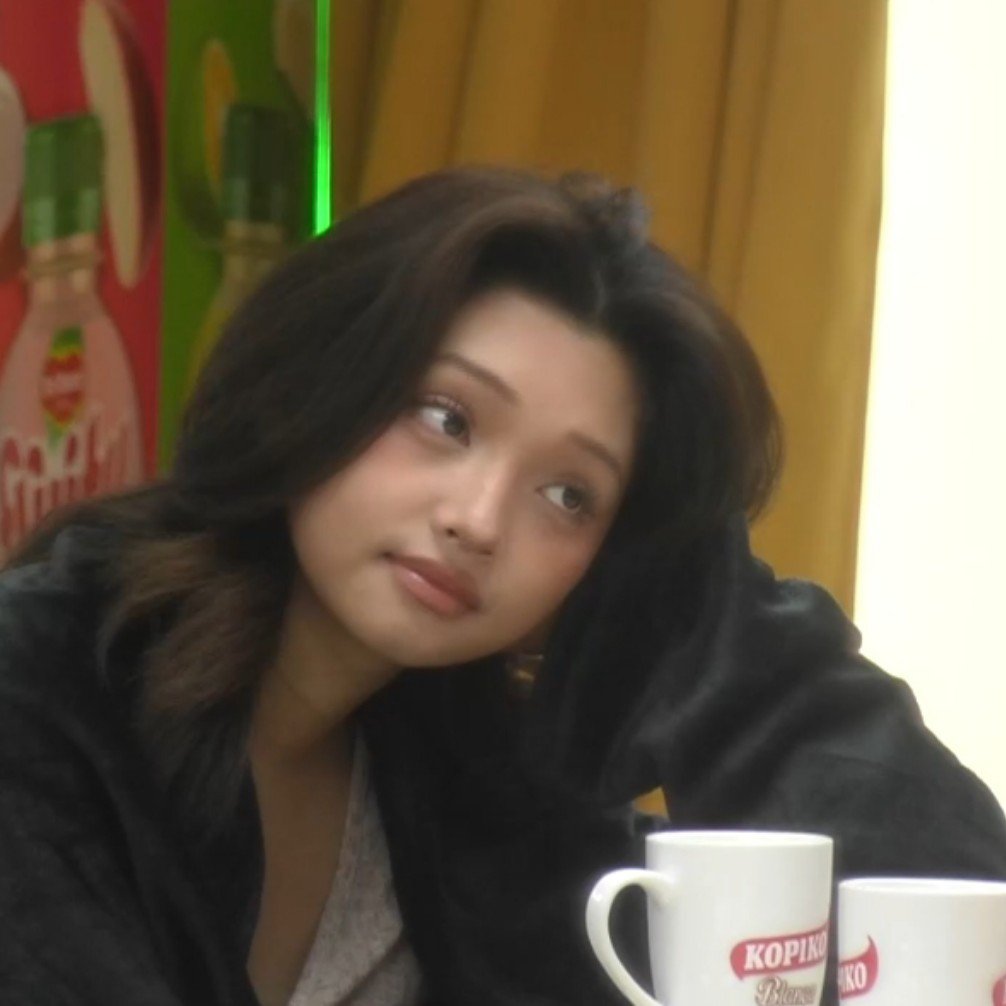vivrevnsdoe's tweet photo. good morning, ganda!

#GEHLEE
#PBBCollab3point0 https://t.co/iAbCLOIAm3