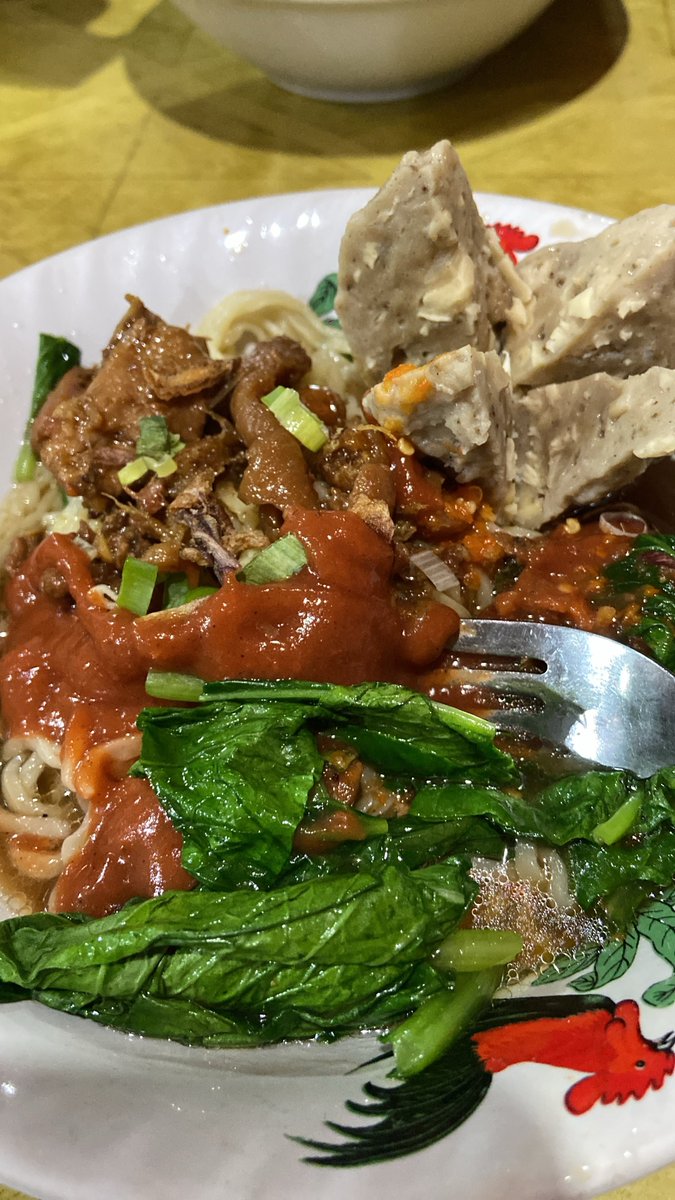 Ikhwwanul's tweet photo. disini ada kah yg ga suka mie ayam?😌 https://t.co/1gDT315scS