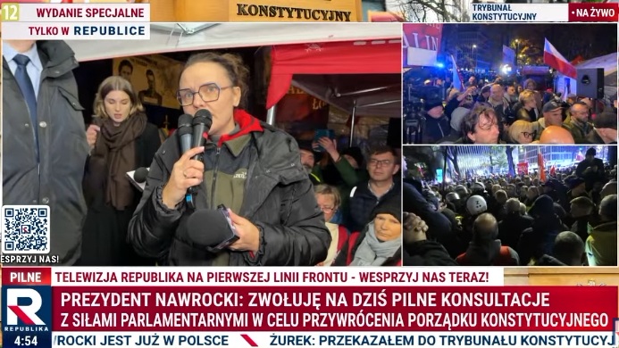 Polish patriots are STILL demonstrating in Warsaw Conservative leaders are giving speeches It's 5am there now