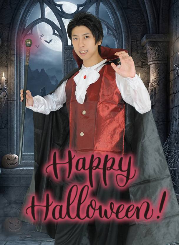 acceed_hirano's tweet photo. 「今宵は田舎少年の生き血を吸いに行くとしよう。」
今年のハロウィンはヴァンパイア平野です。ハッピーハロウィン🎃 https://t.co/5bMg1hg0Jy