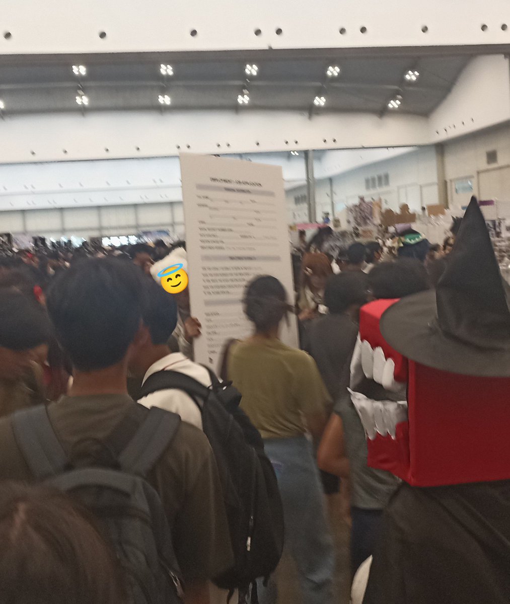 JakkuFurosto_'s tweet photo. Parah banget
Ada orang membawa benda terkutuk (Job Application) raksasa di Day 1 https://t.co/HT3PT6LbAu