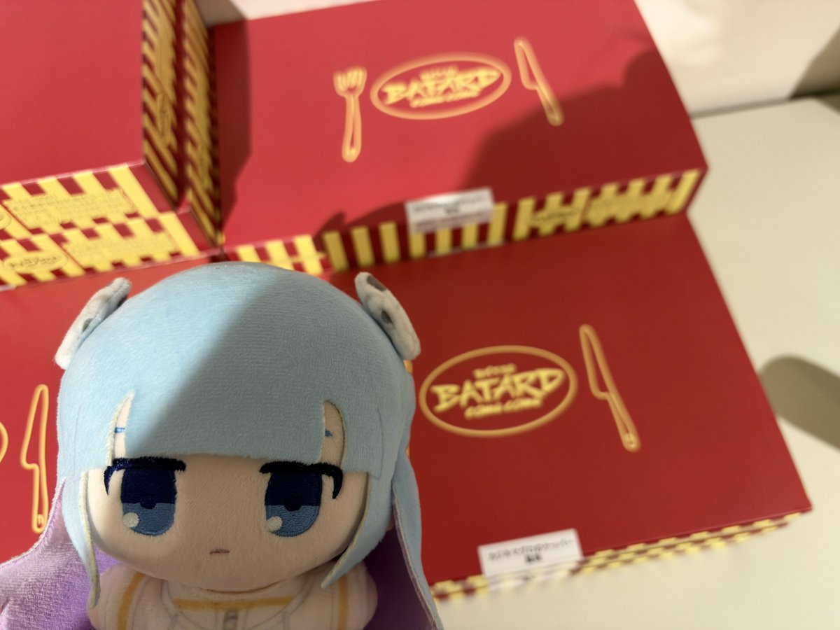 YACAINDAHOUSE's tweet photo. 演者の弁当全部食います https://t.co/ZK9rLfhhi1