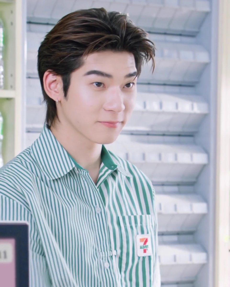 tippee28's tweet photo. พี่เซเว่นเทสดีอยู่นะ 🙂‍↕️ https://t.co/Fod3ecwoDy