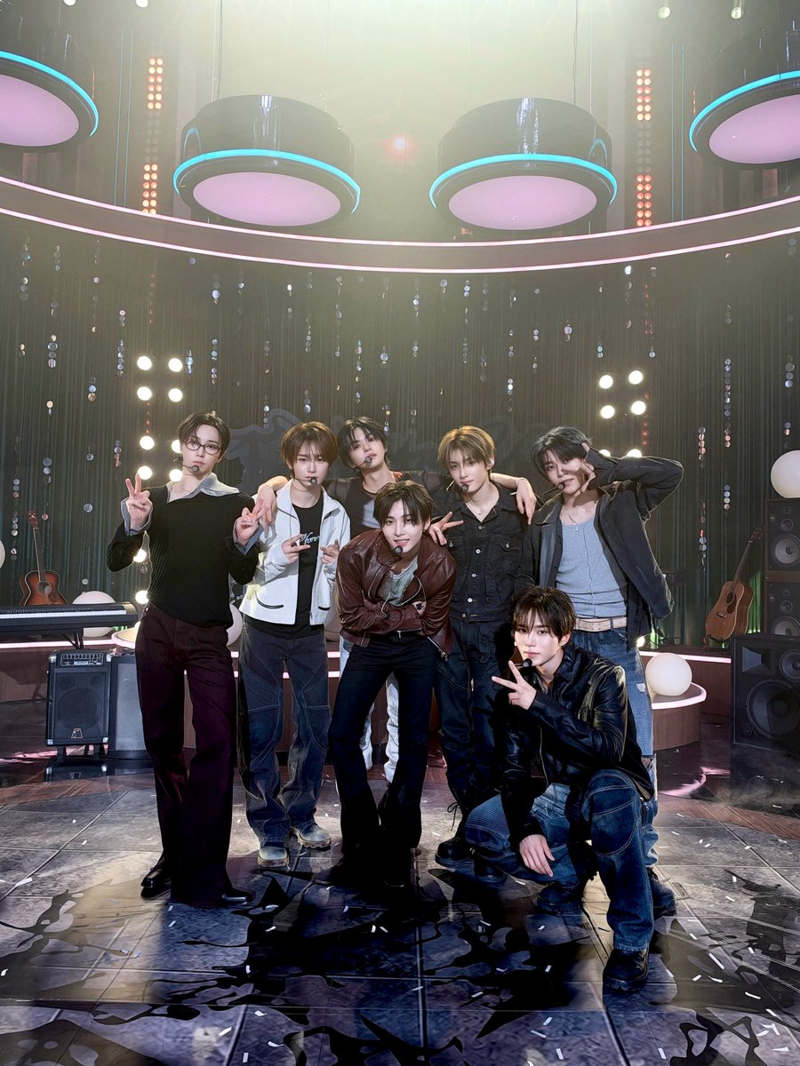ALD1_official's tweet photo. 2026.10.31. 쇼! 음악중심

#ALPHADRIVEONE #ALD1
#알파드라이브원
#Talktome #UNBREAKABLE_少年BEAST https://t.co/EX72ZpdnPx