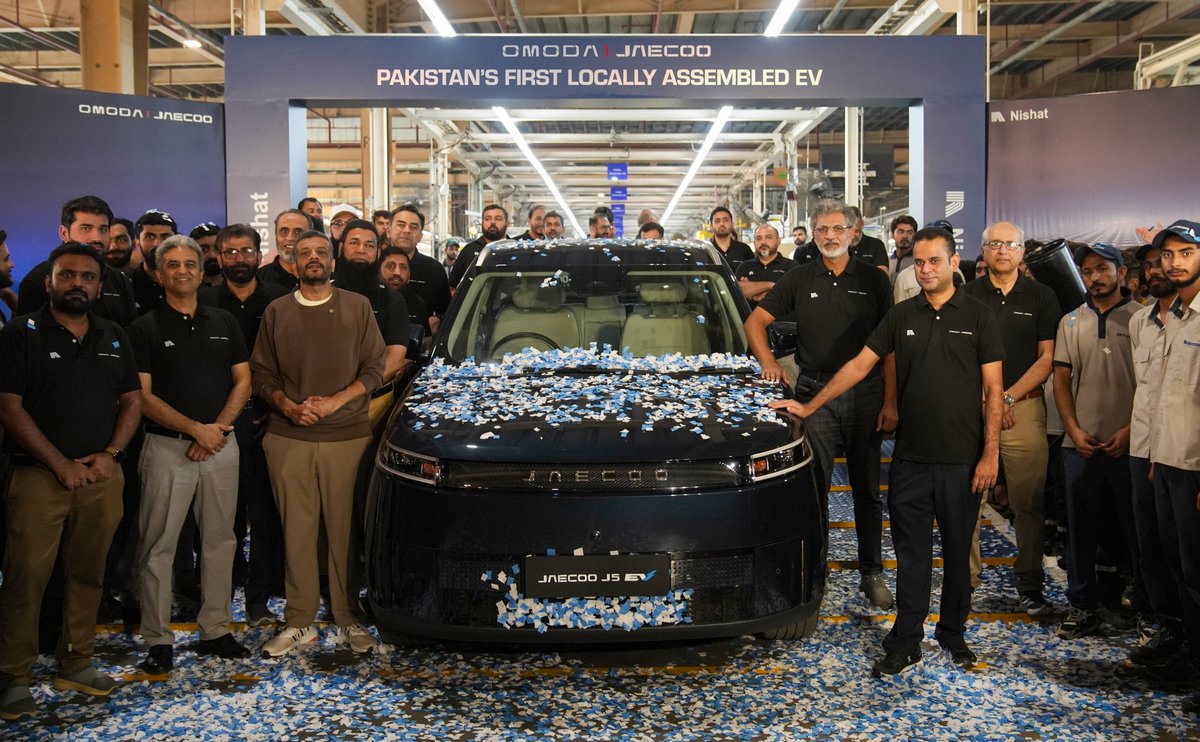 bloom_pakistan's tweet photo. The all electric JAECOO J5 EV is ready to make its mark in Pakistan. Get ready for a new era of electric mobility.
6 November 2026 | Friday | 11:00 AM
Stay tuned for the launch!
#JAECOOJ5EV #ElectricMobility #StayTuned #2026InternationalUsersSummit #Fromclassicbeyondclassic https://t.co/xqk50W5cd7