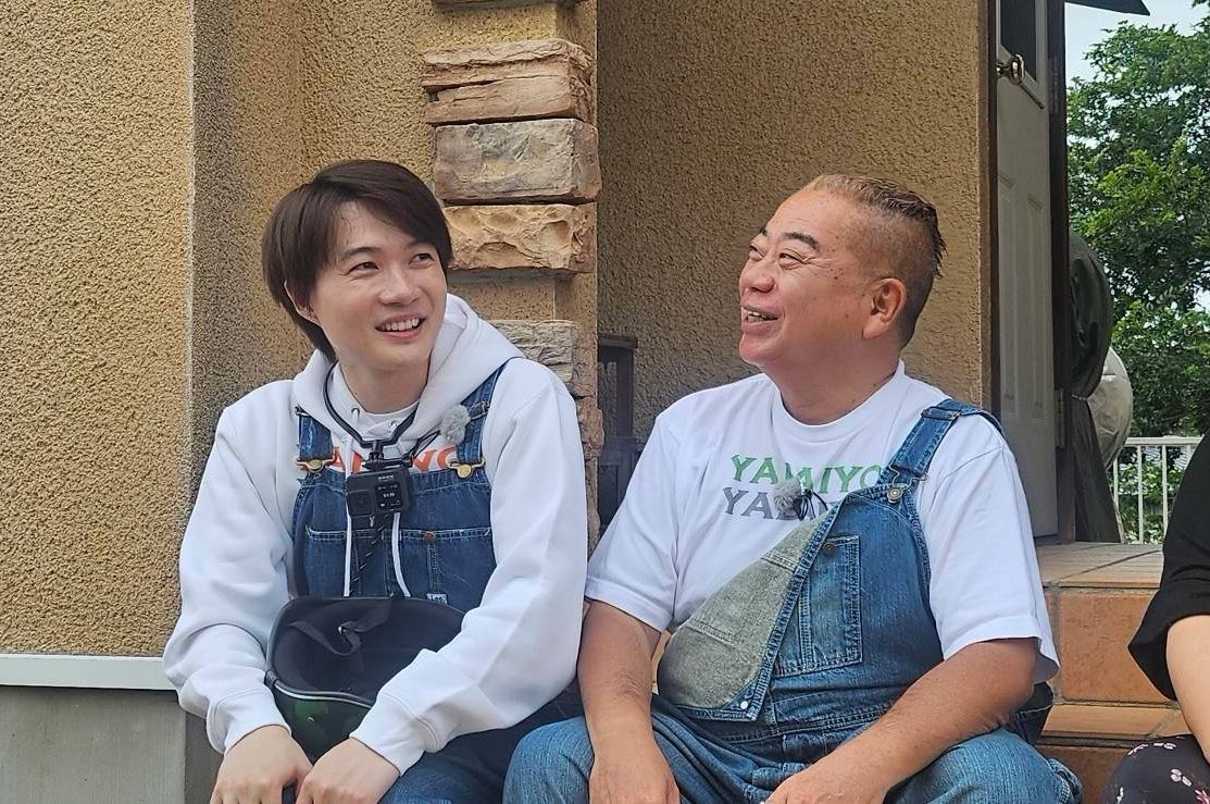 tvtokyo_degawa's tweet photo. ただ今、出川さんは元気いっぱい撮影中ですが！🍉✨✨

このあと、夜6時30分から放送もはじまります〜🛵🛵🌈

初登場の神木隆之介さん＆さらば森田さんとの長野縦断の旅🗻💫
神木さんの意外な素顔とワチャワチャな森田さんとの２日間！☀️

お楽しみくださいませー！🍉
撮影もまだまだ頑張ります！🙌 https://t.co/hVDIQ8ATMt