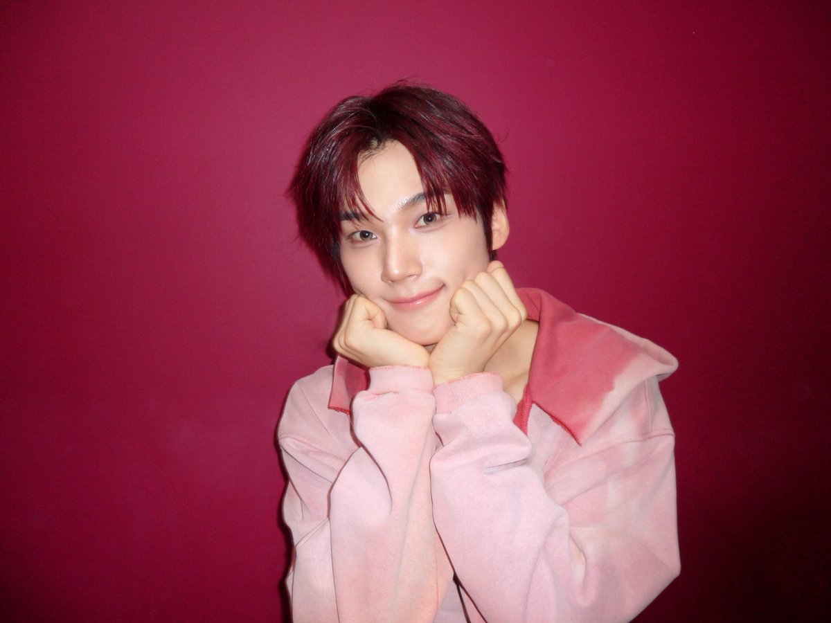 EVNNE_official's tweet photo. https://t.co/WoyhXu7CmA
